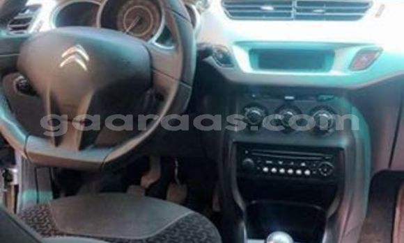 Acheter Import Voiture Citroen C3 Blanc à Dakar, Dakar Acheter Import Voiture Citroen C3 Blanc à Dakar, Dakar