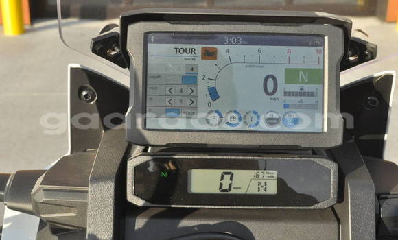 Acheter Occasion Moto Honda CRF Rouge à Dakar, Dakar Acheter Occasion Moto Honda CRF Rouge à Dakar, Dakar