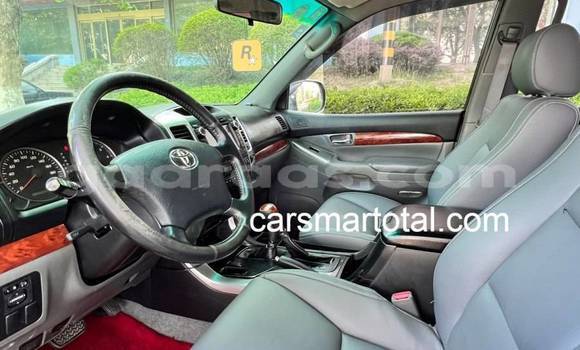 Dieundeu Occasion Toyota Prado White Auto in Diourbel in Diourbel Dieundeu Occasion Toyota Prado White Auto in Diourbel in Diourbel