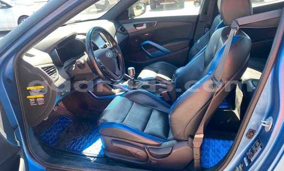 Buy Used Hyundai Veloster Blue Car in Dakar in Dakar Buy Used Hyundai Veloster Blue Car in Dakar in Dakar