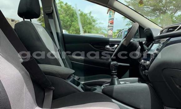 Dieundeu Occasion Nissan Qashqai Silver Auto in Dakar in Dakar Dieundeu Occasion Nissan Qashqai Silver Auto in Dakar in Dakar