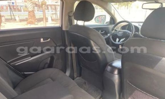 Dieundeu Occasion Kia Sportage White Auto in Dakar in Dakar Dieundeu Occasion Kia Sportage White Auto in Dakar in Dakar