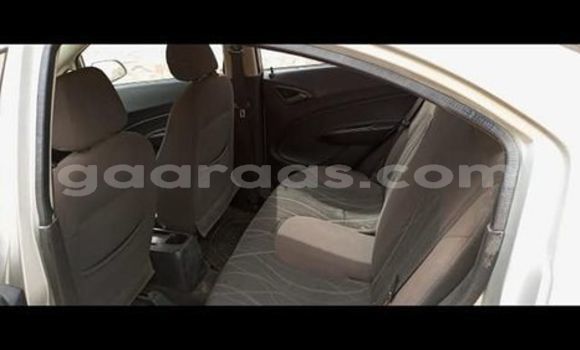 Dieundeu Occasion Chevrolet Aveo Silver Auto in Dakar in Dakar Dieundeu Occasion Chevrolet Aveo Silver Auto in Dakar in Dakar