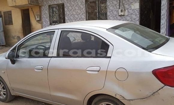 Dieundeu Occasion Chevrolet Aveo Silver Auto in Dakar in Dakar Dieundeu Occasion Chevrolet Aveo Silver Auto in Dakar in Dakar