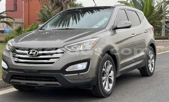 Acheter Occasion Voiture Hyundai Santa Fe Beige à Dakar, Dakar Acheter Occasion Voiture Hyundai Santa Fe Beige à Dakar, Dakar