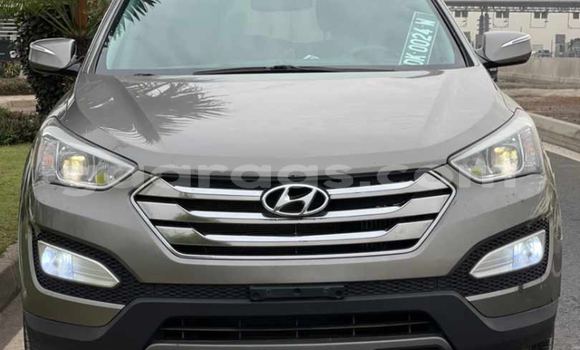 Acheter Occasion Voiture Hyundai Santa Fe Beige à Dakar, Dakar Acheter Occasion Voiture Hyundai Santa Fe Beige à Dakar, Dakar