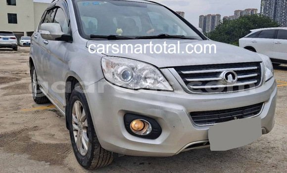 Dieundeu Occasion Haval H6 Silver Auto in Dakar in Dakar Dieundeu Occasion Haval H6 Silver Auto in Dakar in Dakar