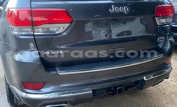 Buy Import Jeep Grand Cherokee Silver Car in Dakar in Dakar Buy Import Jeep Grand Cherokee Silver Car in Dakar in Dakar