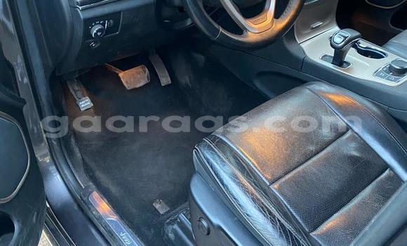 Buy Import Jeep Grand Cherokee Silver Car in Dakar in Dakar Buy Import Jeep Grand Cherokee Silver Car in Dakar in Dakar