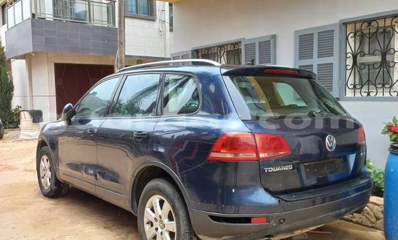 Buy Used Volkswagen Touareg Blue Car in Dakar in Dakar Buy Used Volkswagen Touareg Blue Car in Dakar in Dakar