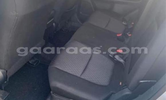 Acheter Import Voiture Mitsubishi Outlander Beige à Dakar, Dakar Acheter Import Voiture Mitsubishi Outlander Beige à Dakar, Dakar