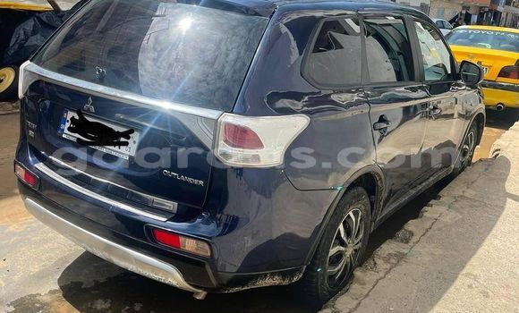 Buy Used Mitsubishi Outlander Blue Car in Dakar in Dakar Buy Used Mitsubishi Outlander Blue Car in Dakar in Dakar