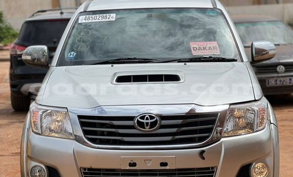 Acheter Import Voiture Toyota Hilux Gris à Dakar, Dakar Acheter Import Voiture Toyota Hilux Gris à Dakar, Dakar
