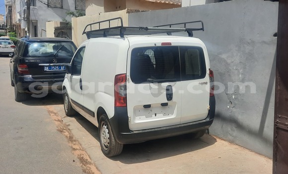 Buy Used Citroen Berlingo White Truck in Dakar in Dakar Buy Used Citroen Berlingo White Truck in Dakar in Dakar