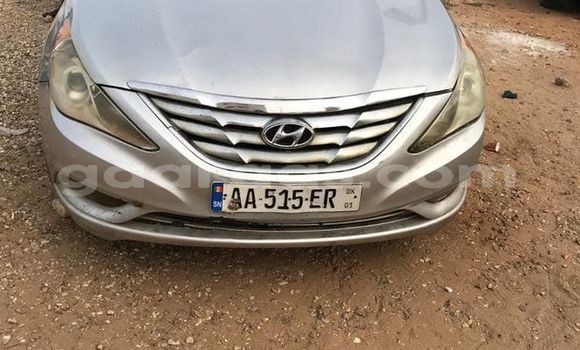 Dieundeu Occasion Hyundai Sonata Silver Auto in Dakar in Dakar Dieundeu Occasion Hyundai Sonata Silver Auto in Dakar in Dakar