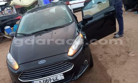 Acheter Occasion Voiture Ford Fiesta Noir à Dakar, Dakar Acheter Occasion Voiture Ford Fiesta Noir à Dakar, Dakar