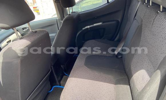 Acheter Import Voiture Mitsubishi L200 Noir à Dakar, Dakar Acheter Import Voiture Mitsubishi L200 Noir à Dakar, Dakar