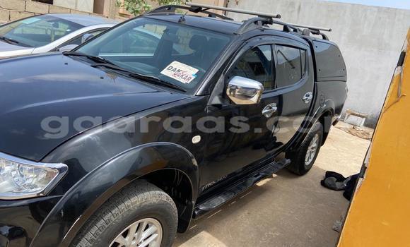 Acheter Import Voiture Mitsubishi L200 Noir à Dakar, Dakar Acheter Import Voiture Mitsubishi L200 Noir à Dakar, Dakar