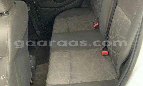 Acheter Occasion Voiture Ford Fiesta Blanc à Dakar, Dakar Acheter Occasion Voiture Ford Fiesta Blanc à Dakar, Dakar