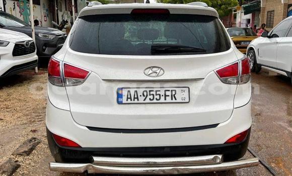 Acheter Occasion Voiture Hyundai Tucson Blanc à Dakar, Dakar Acheter Occasion Voiture Hyundai Tucson Blanc à Dakar, Dakar