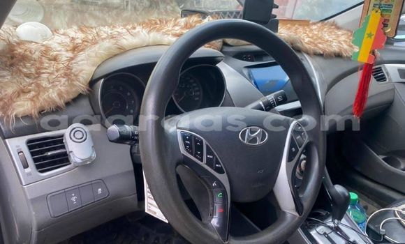 Acheter Occasion Voiture Hyundai Elantra Blanc à Dakar, Dakar Acheter Occasion Voiture Hyundai Elantra Blanc à Dakar, Dakar