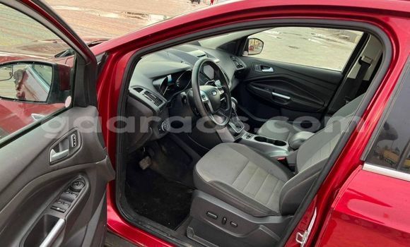 Acheter Occasion Voiture Ford Escape Rouge à Dakar, Dakar Acheter Occasion Voiture Ford Escape Rouge à Dakar, Dakar