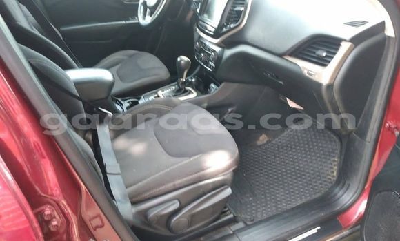 Acheter Occasion Voiture Jeep Cherokee Rouge à Dakar, Dakar Acheter Occasion Voiture Jeep Cherokee Rouge à Dakar, Dakar