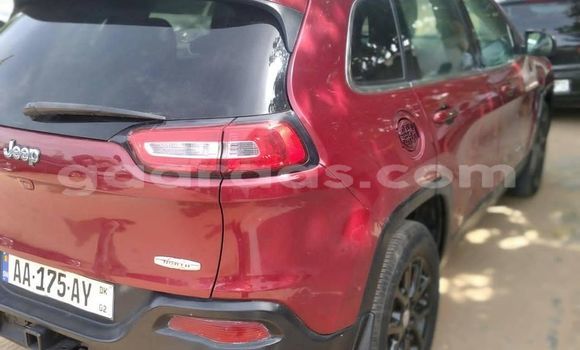 Acheter Occasion Voiture Jeep Cherokee Rouge à Dakar, Dakar Acheter Occasion Voiture Jeep Cherokee Rouge à Dakar, Dakar