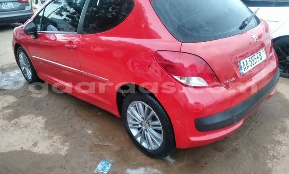 Acheter Occasion Voiture Peugeot 207 Rouge à Dakar, Dakar Acheter Occasion Voiture Peugeot 207 Rouge à Dakar, Dakar