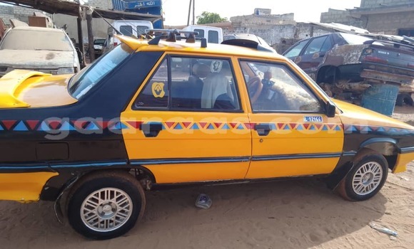 Dieundeu Occasion Renault 9 Other Auto in Dakar in Dakar Dieundeu Occasion Renault 9 Other Auto in Dakar in Dakar