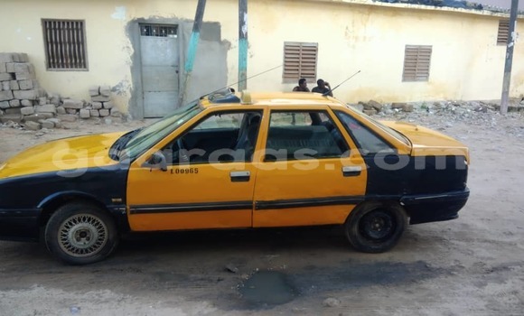 Dieundeu Occasion Renault 21 Other Auto in Dakar in Dakar Dieundeu Occasion Renault 21 Other Auto in Dakar in Dakar