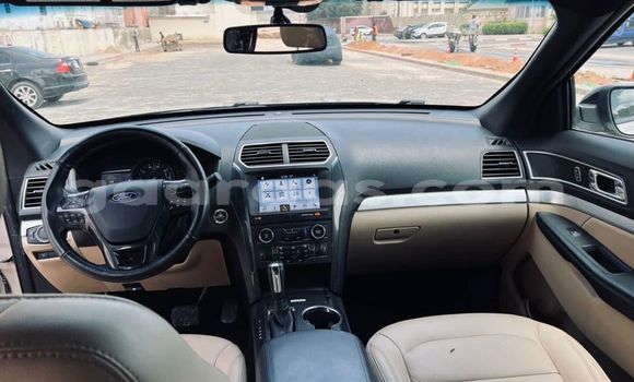 Buy Used Ford Explorer Brown Car in Dakar in Dakar Buy Used Ford Explorer Brown Car in Dakar in Dakar