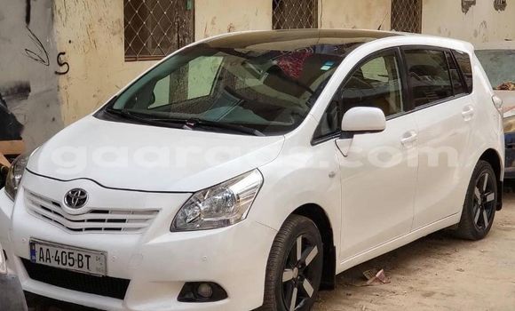 Acheter Occasion Voiture Toyota Corolla Verso Blanc à Dakar, Dakar