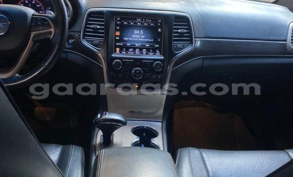 Acheter Occasion Voiture Jeep Grand Cherokee Blanc à Dakar, Dakar Acheter Occasion Voiture Jeep Grand Cherokee Blanc à Dakar, Dakar