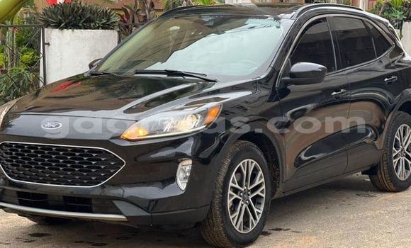 Acheter Occasion Voiture Ford Escape Noir à Dakar, Dakar Acheter Occasion Voiture Ford Escape Noir à Dakar, Dakar