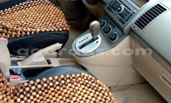 Acheter Occasion Voiture Nissan Sentra Blanc à Dakar, Dakar Acheter Occasion Voiture Nissan Sentra Blanc à Dakar, Dakar