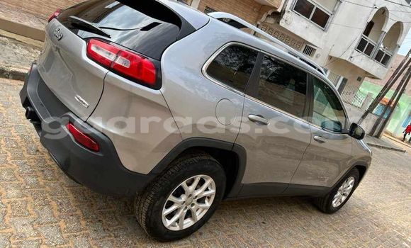 Acheter Occasion Voiture Jeep Cherokee Gris à Dakar, Dakar Acheter Occasion Voiture Jeep Cherokee Gris à Dakar, Dakar