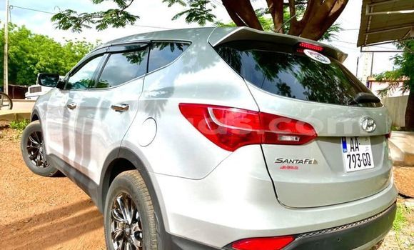 Acheter Occasion Voiture Hyundai Santa Fe Gris à Dakar, Dakar Acheter Occasion Voiture Hyundai Santa Fe Gris à Dakar, Dakar