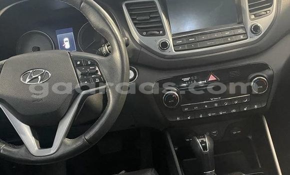 Acheter Occasion Voiture Hyundai Tucson Blanc à Dakar, Dakar Acheter Occasion Voiture Hyundai Tucson Blanc à Dakar, Dakar