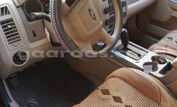 Acheter Occasion Voiture Ford Escape Noir à Dakar, Dakar Acheter Occasion Voiture Ford Escape Noir à Dakar, Dakar