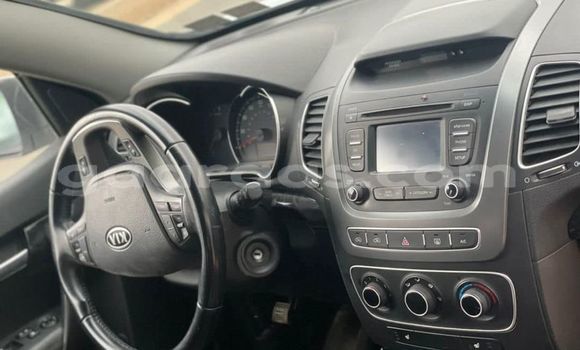 Buy Used Kia Sorento White Car in Dakar in Dakar Buy Used Kia Sorento White Car in Dakar in Dakar