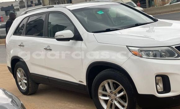 Buy Used Kia Sorento White Car in Dakar in Dakar Buy Used Kia Sorento White Car in Dakar in Dakar
