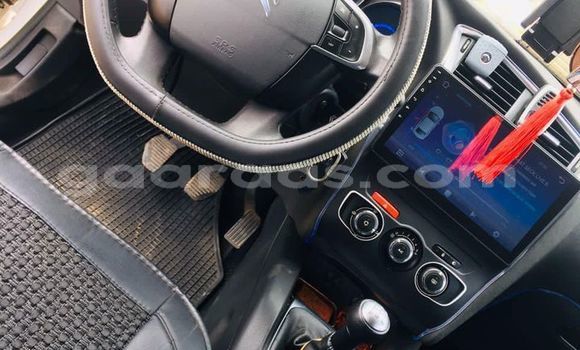 Buy Used Citroen C4 White Car in Dakar in Dakar Buy Used Citroen C4 White Car in Dakar in Dakar