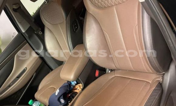 Acheter Occasion Voiture Hyundai Santa Fe Noir à Dakar, Dakar Acheter Occasion Voiture Hyundai Santa Fe Noir à Dakar, Dakar