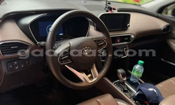 Acheter Occasion Voiture Hyundai Santa Fe Noir à Dakar, Dakar Acheter Occasion Voiture Hyundai Santa Fe Noir à Dakar, Dakar