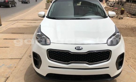 Acheter Occasion Voiture Kia Sportage Blanc à Dakar, Dakar Acheter Occasion Voiture Kia Sportage Blanc à Dakar, Dakar