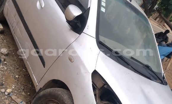 Acheter Occasion Voiture Hyundai i10 Gris à Dakar, Dakar Acheter Occasion Voiture Hyundai i10 Gris à Dakar, Dakar