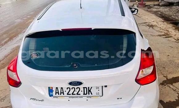 Acheter Occasion Voiture Ford Focus Blanc à Dakar, Dakar Acheter Occasion Voiture Ford Focus Blanc à Dakar, Dakar