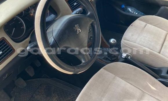 Acheter Occasion Voiture Peugeot 307 Vert à Dakar, Dakar Acheter Occasion Voiture Peugeot 307 Vert à Dakar, Dakar