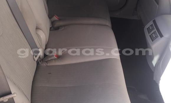 Buy Used Toyota Venza Silver Car in Dakar in Dakar Buy Used Toyota Venza Silver Car in Dakar in Dakar